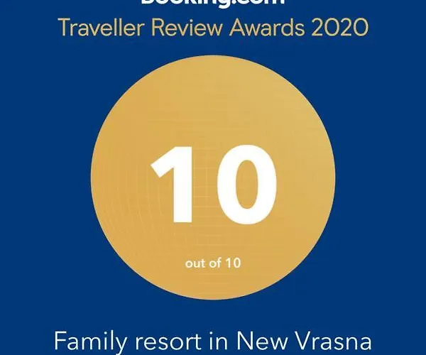 Family In Vrasná